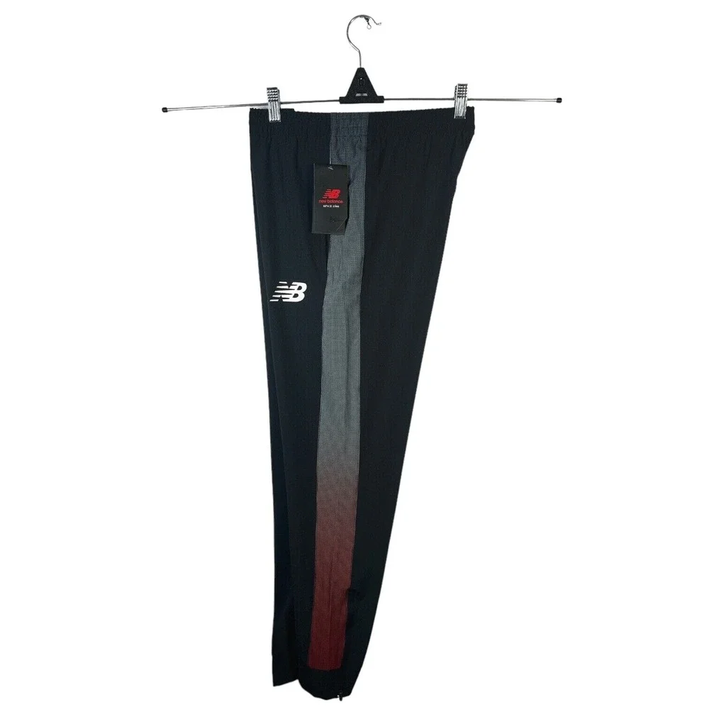 New Balance Men's Woven Jogger Pants‎ Size L (30x29